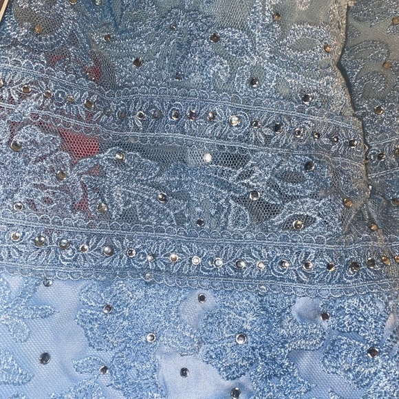 JJs house prom or hoco gown. - Picture 6 of 7